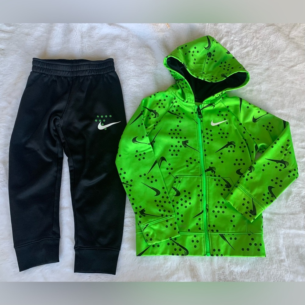 Boys 4T Bundle - Picture 2 of 6